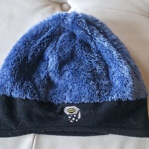 Mountain Hardware Gore Windstopper Beanie Hat